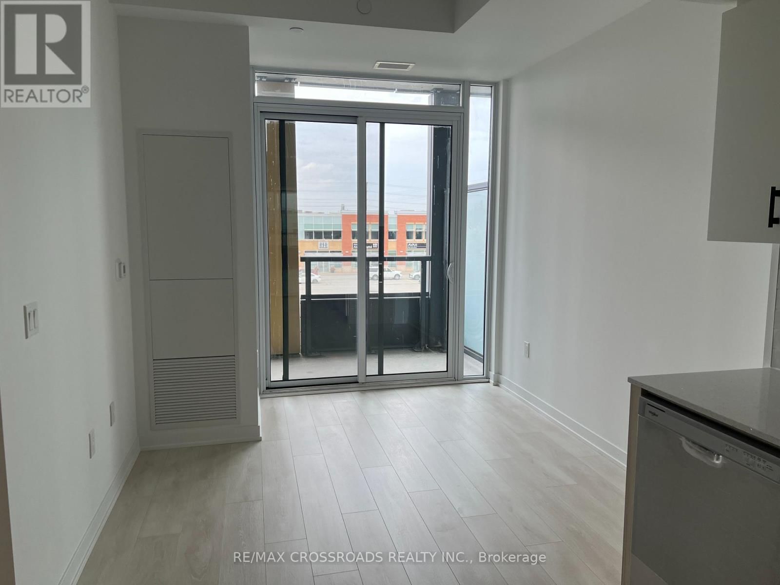 322 - 4878 POWERS COMMON Image 7