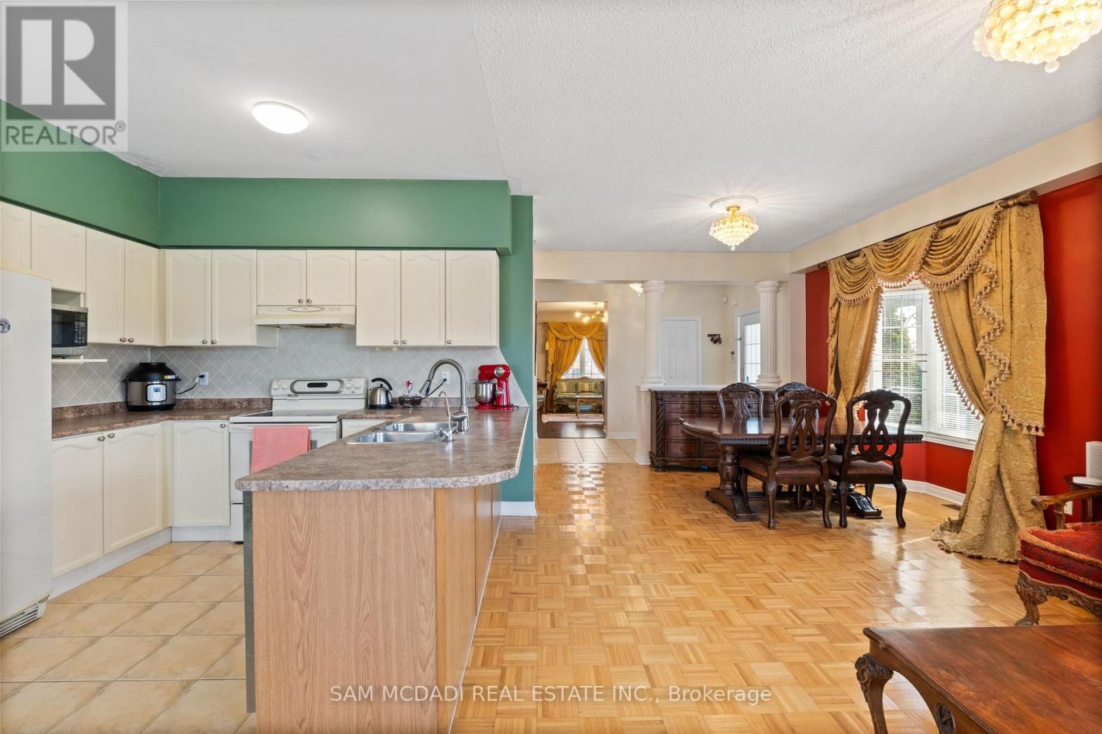 5625 PASSION FLOWER BOULEVARD Image 11