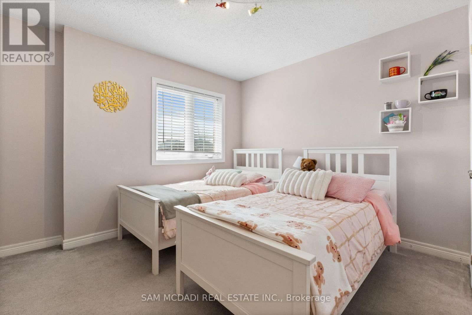 5625 PASSION FLOWER BOULEVARD Image 15