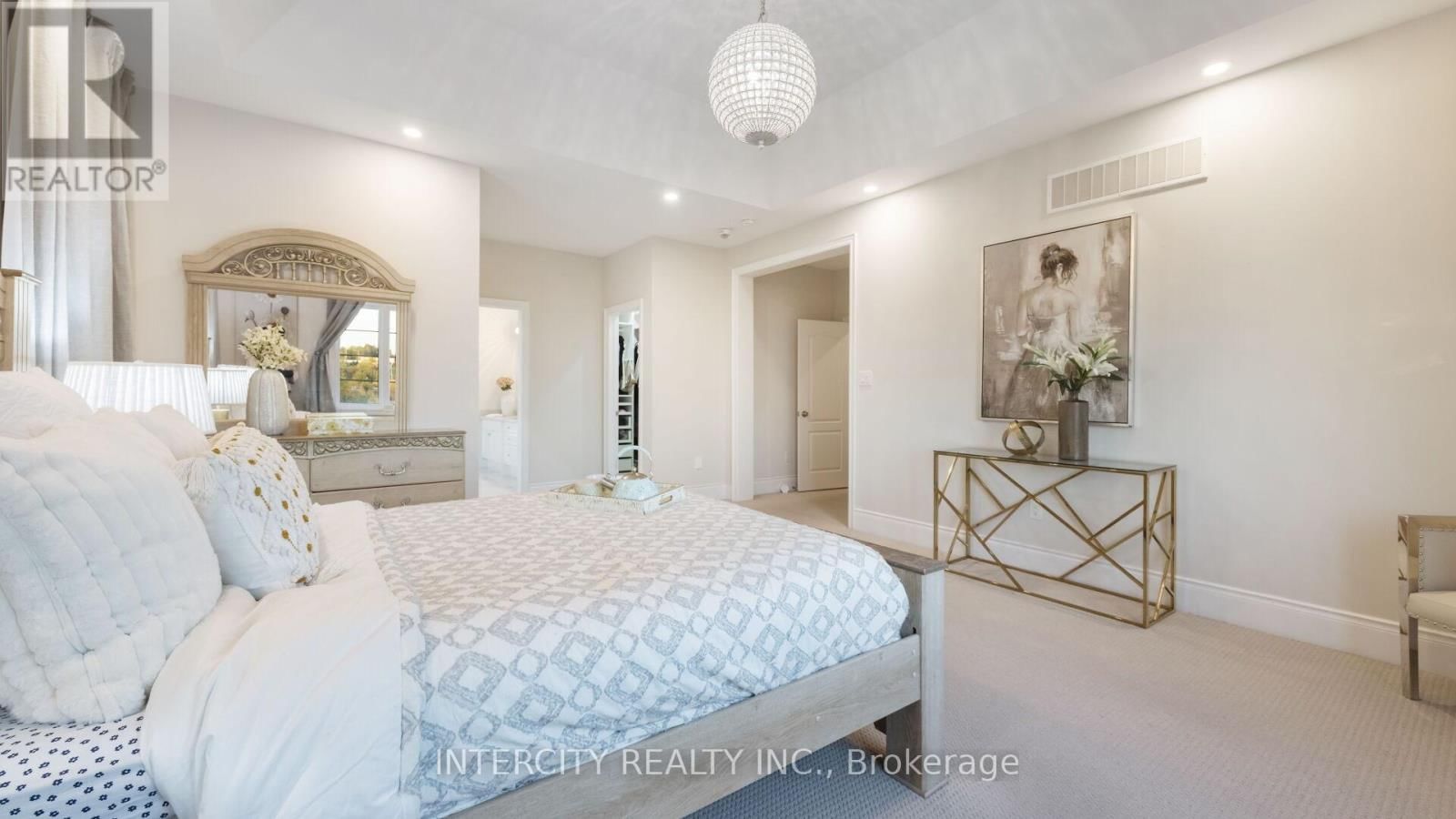 29 CHIMING ROAD Image 28