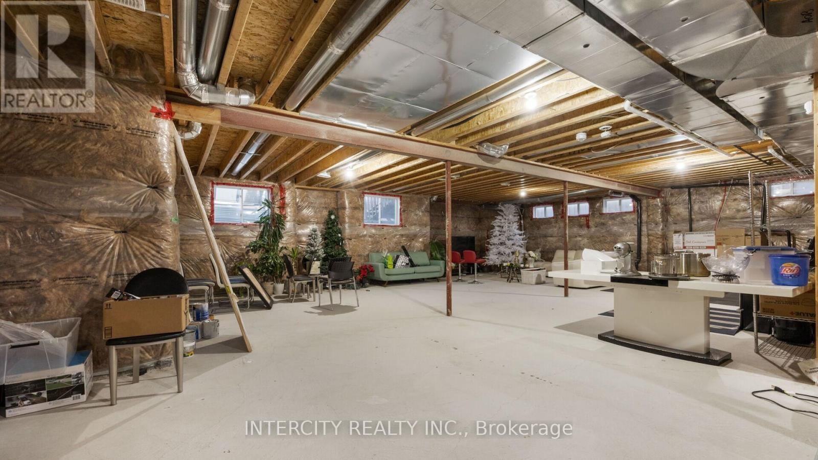 29 CHIMING ROAD Image 45