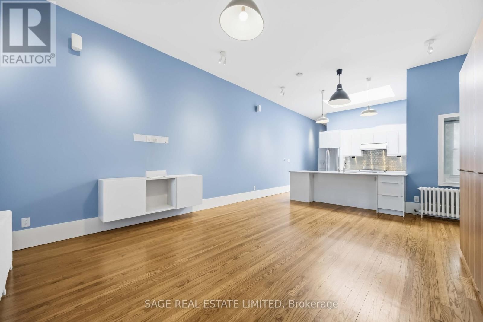 Upper - 251 HIGH PARK AVENUE Image 11