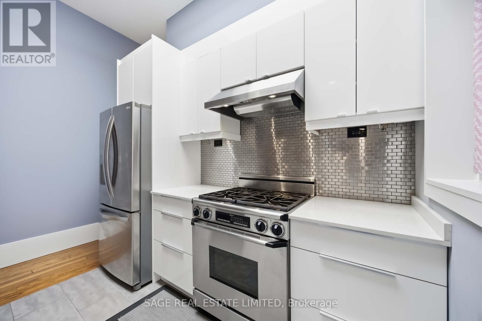 Upper - 251 HIGH PARK AVENUE Image 16