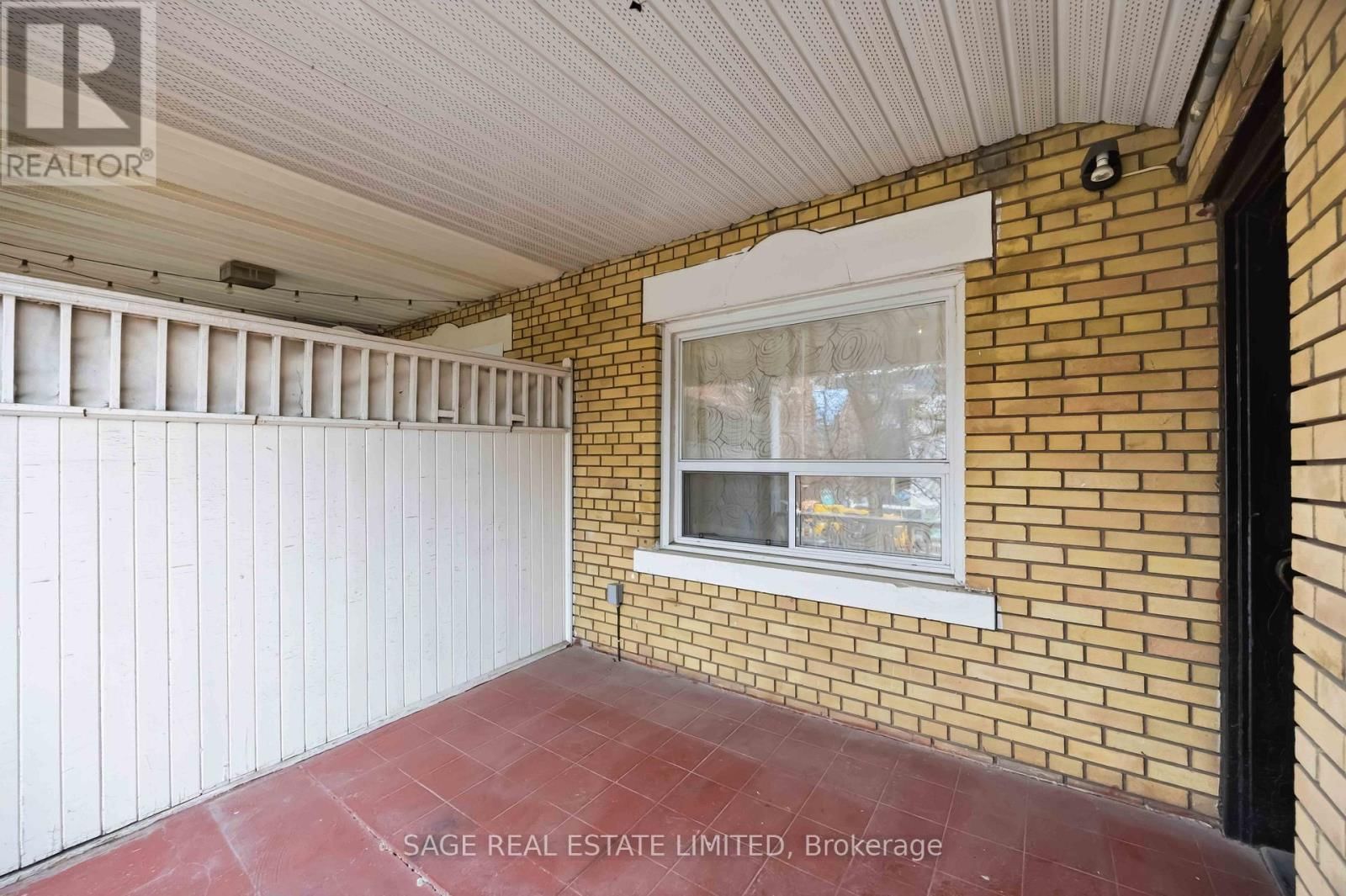 Upper - 251 HIGH PARK AVENUE Image 4