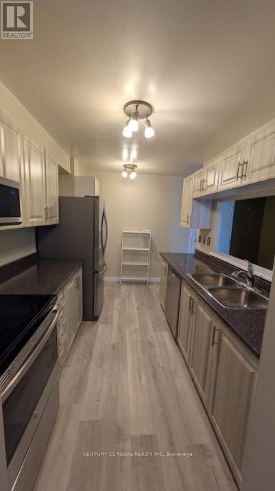 1112 - 4185 SHIPP DRIVE Image 11