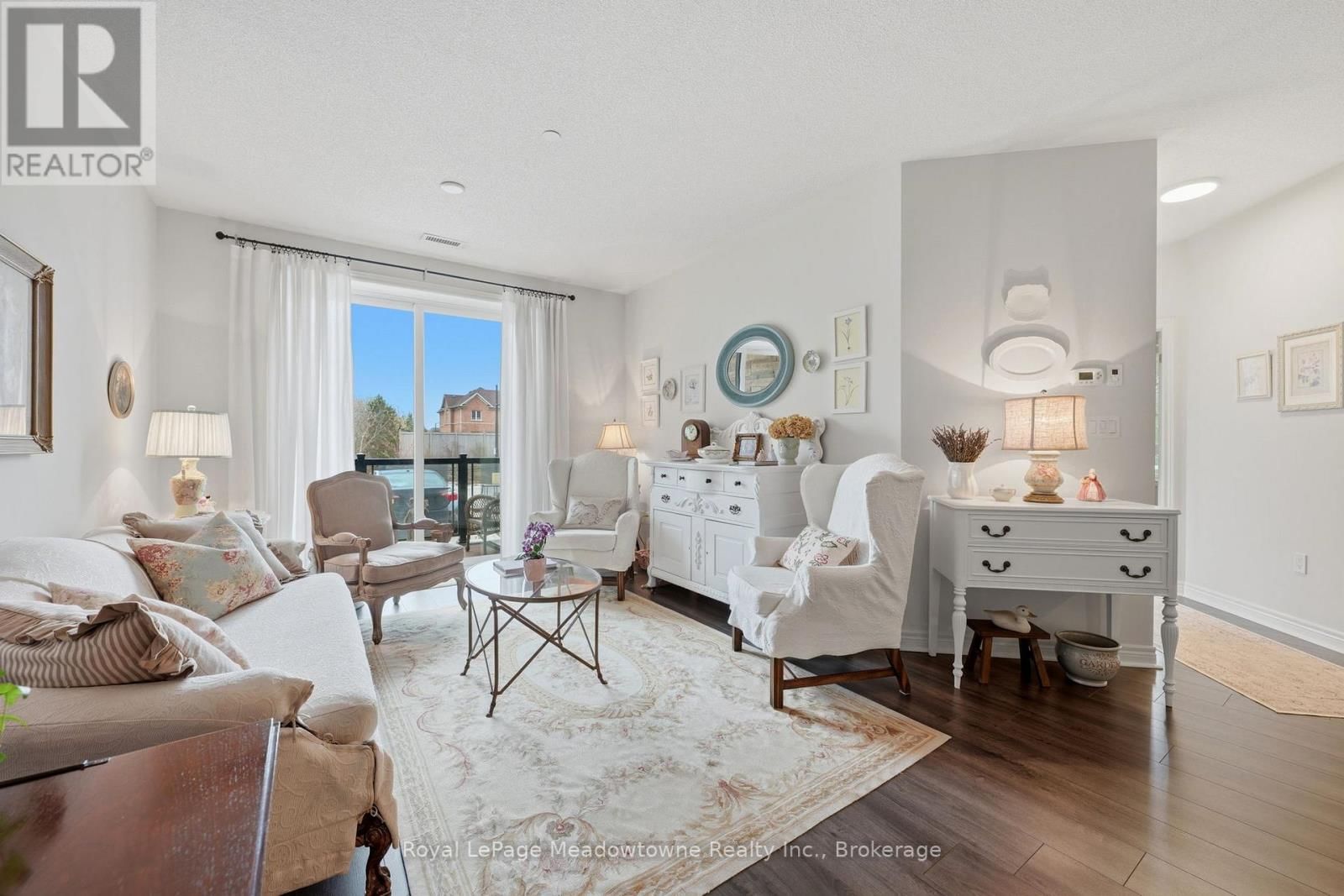 109 - 33 WHITMER STREET Image 1