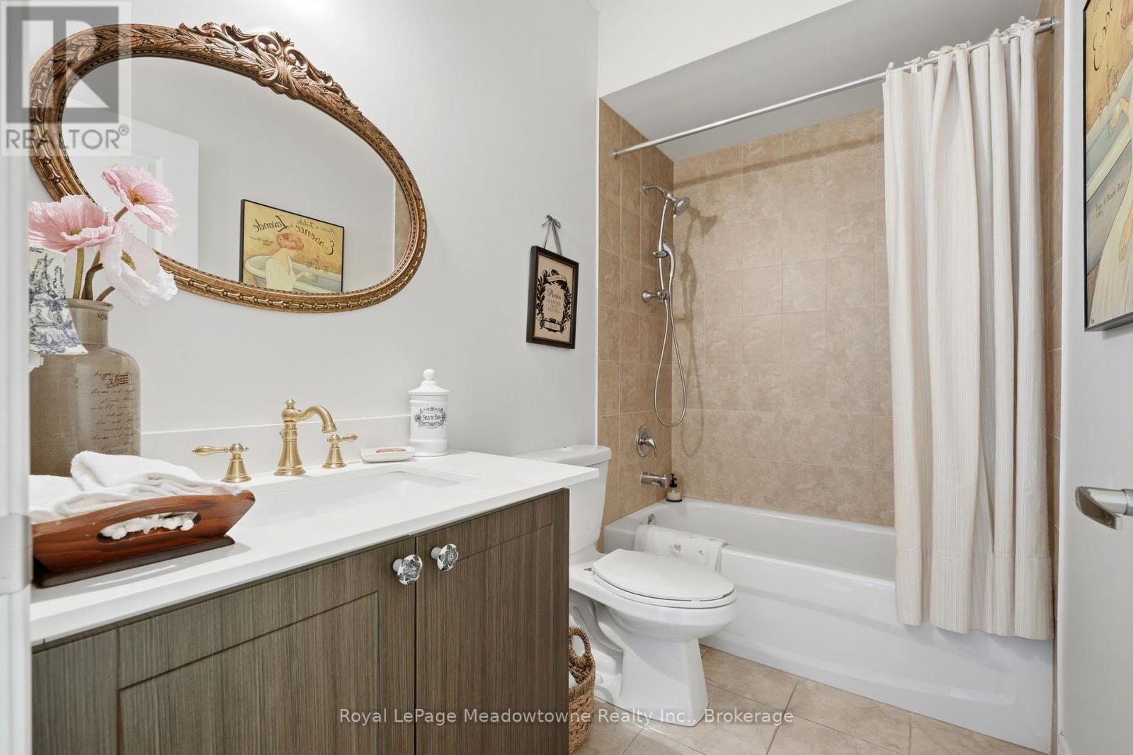 109 - 33 WHITMER STREET Image 24