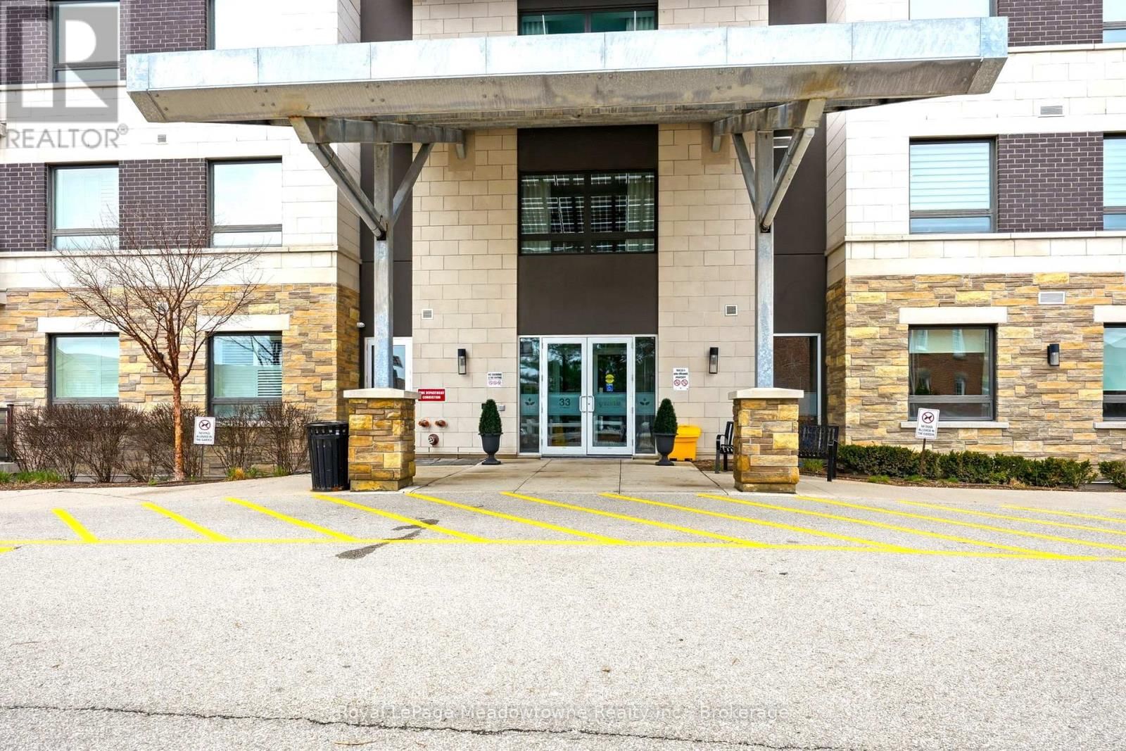 109 - 33 WHITMER STREET Image 32