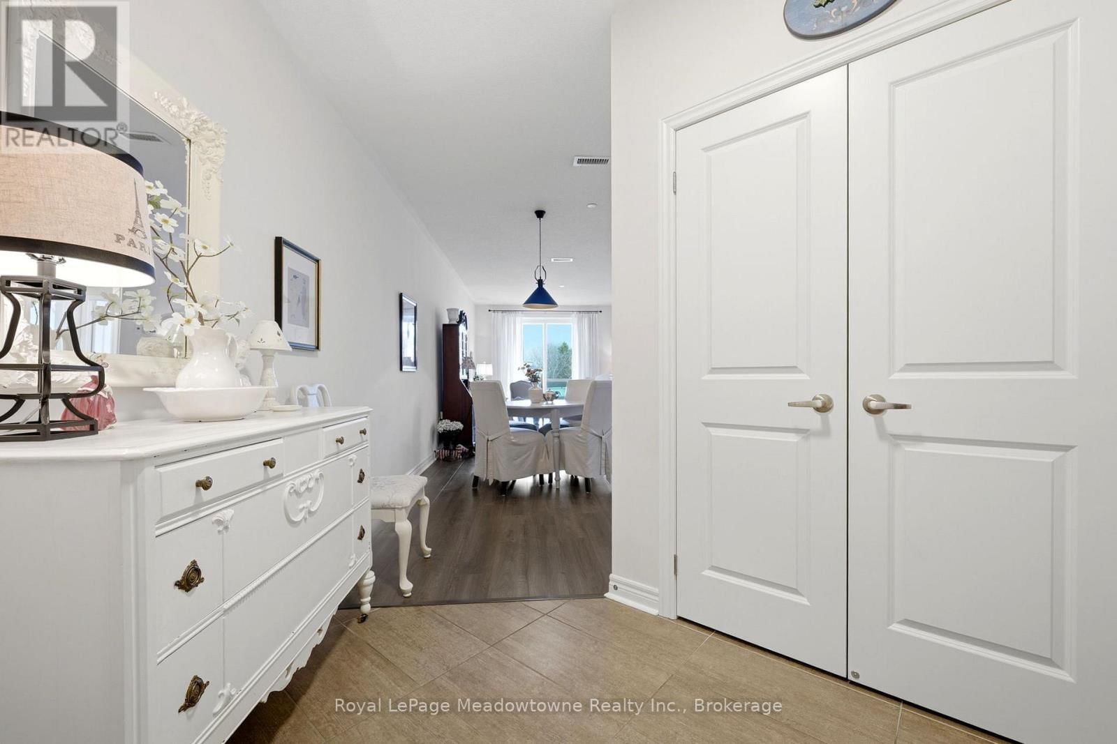 109 - 33 WHITMER STREET Image 4