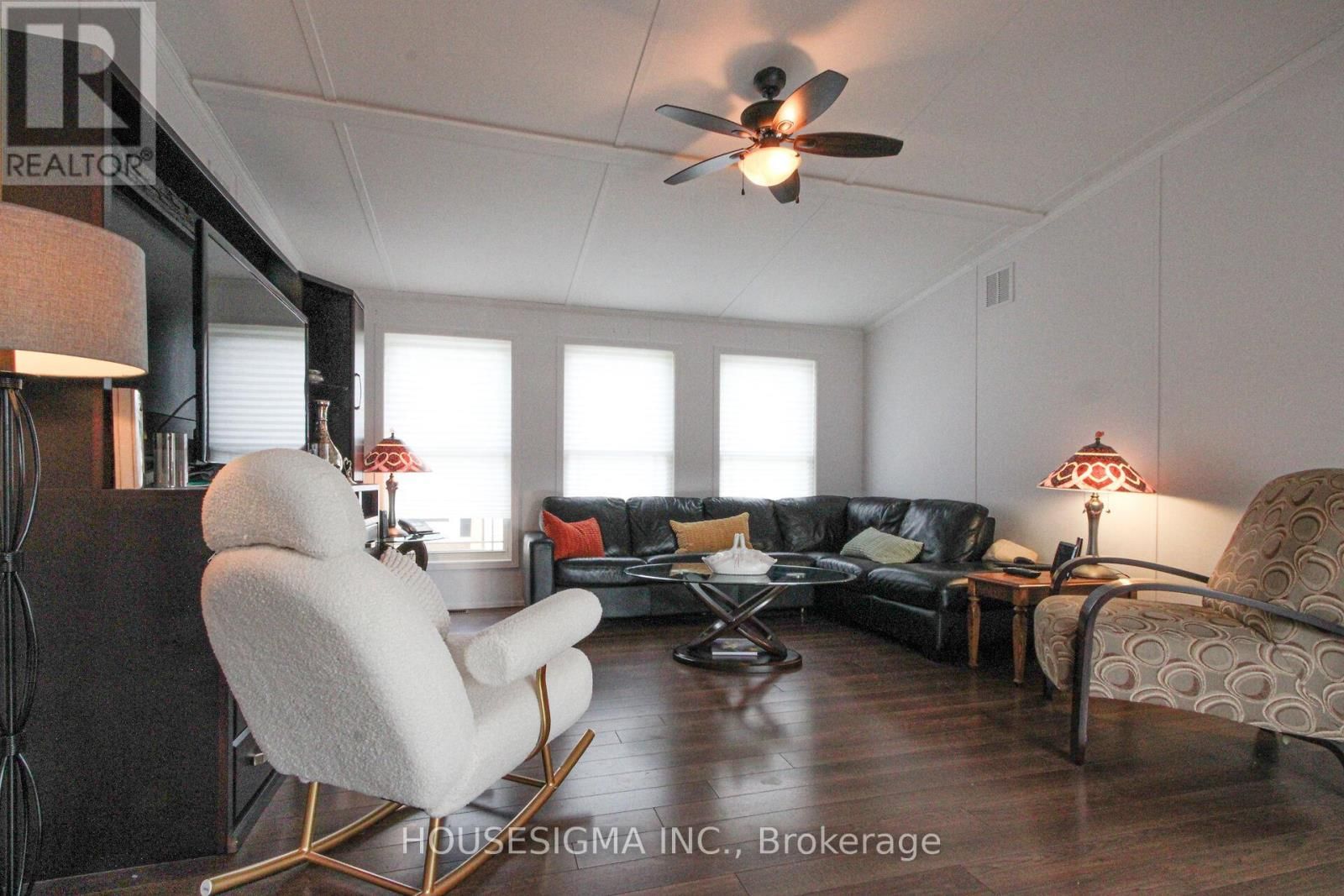 4449 MILBUROUGH - 5 TAMARAC LINE Image 11