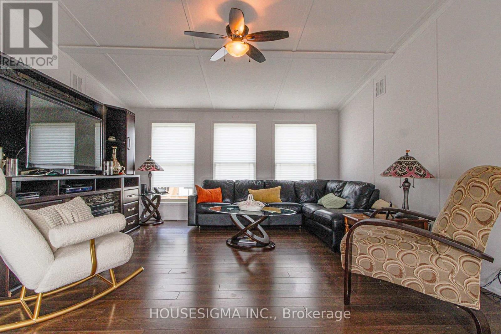 4449 MILBUROUGH - 5 TAMARAC LINE Image 12