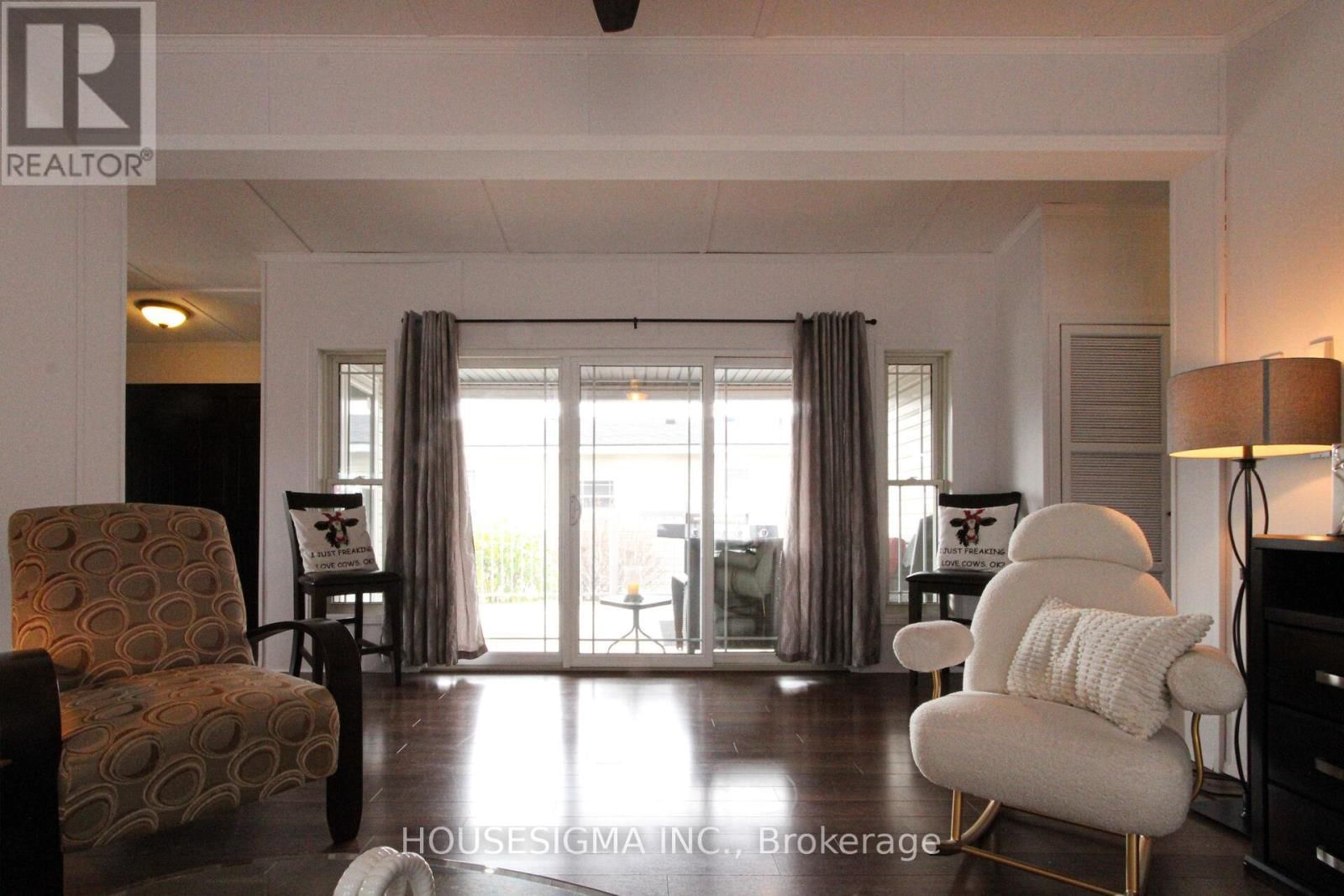 4449 MILBUROUGH - 5 TAMARAC LINE Image 14