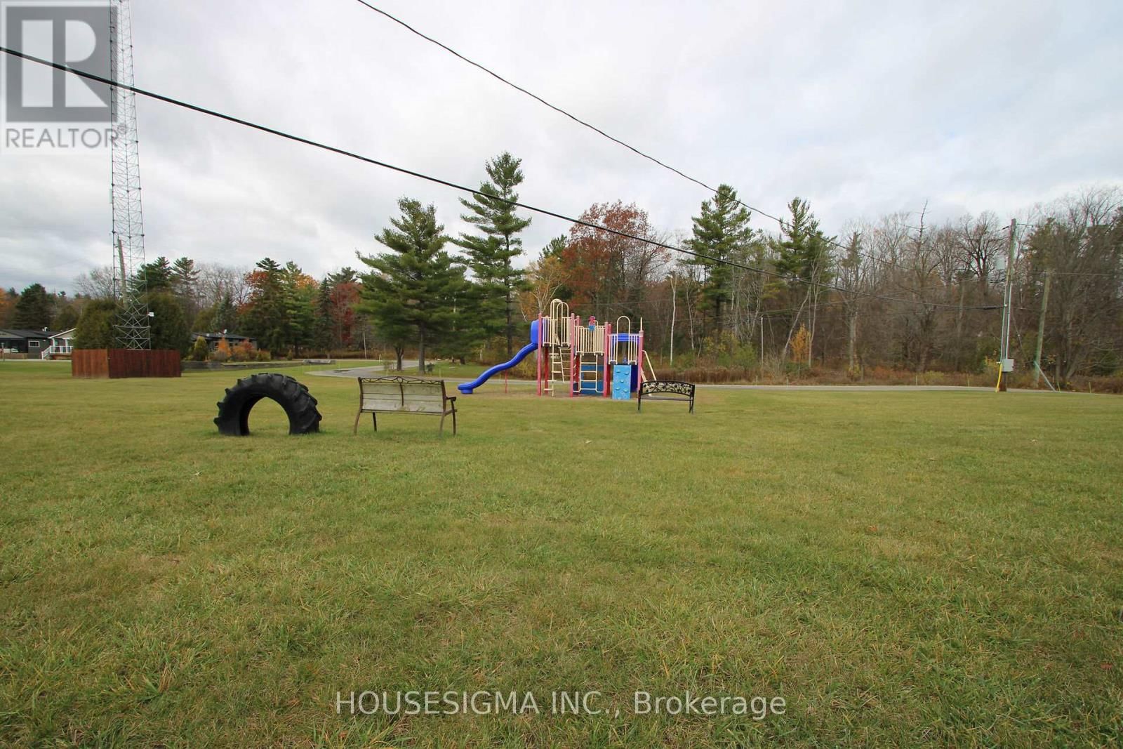 4449 MILBUROUGH - 5 TAMARAC LINE Image 21