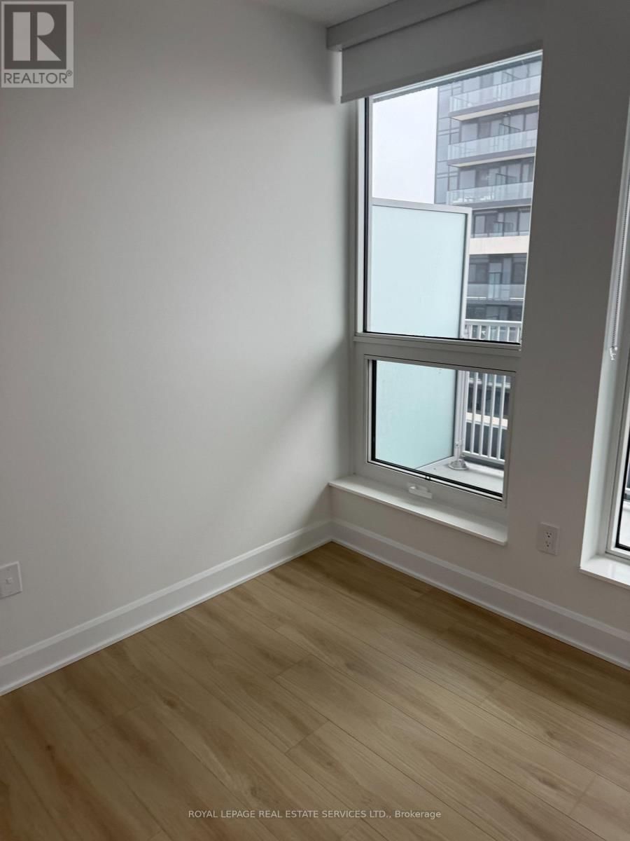 1203 - 3240 WILLIAM COLTSON AVENUE Image 7