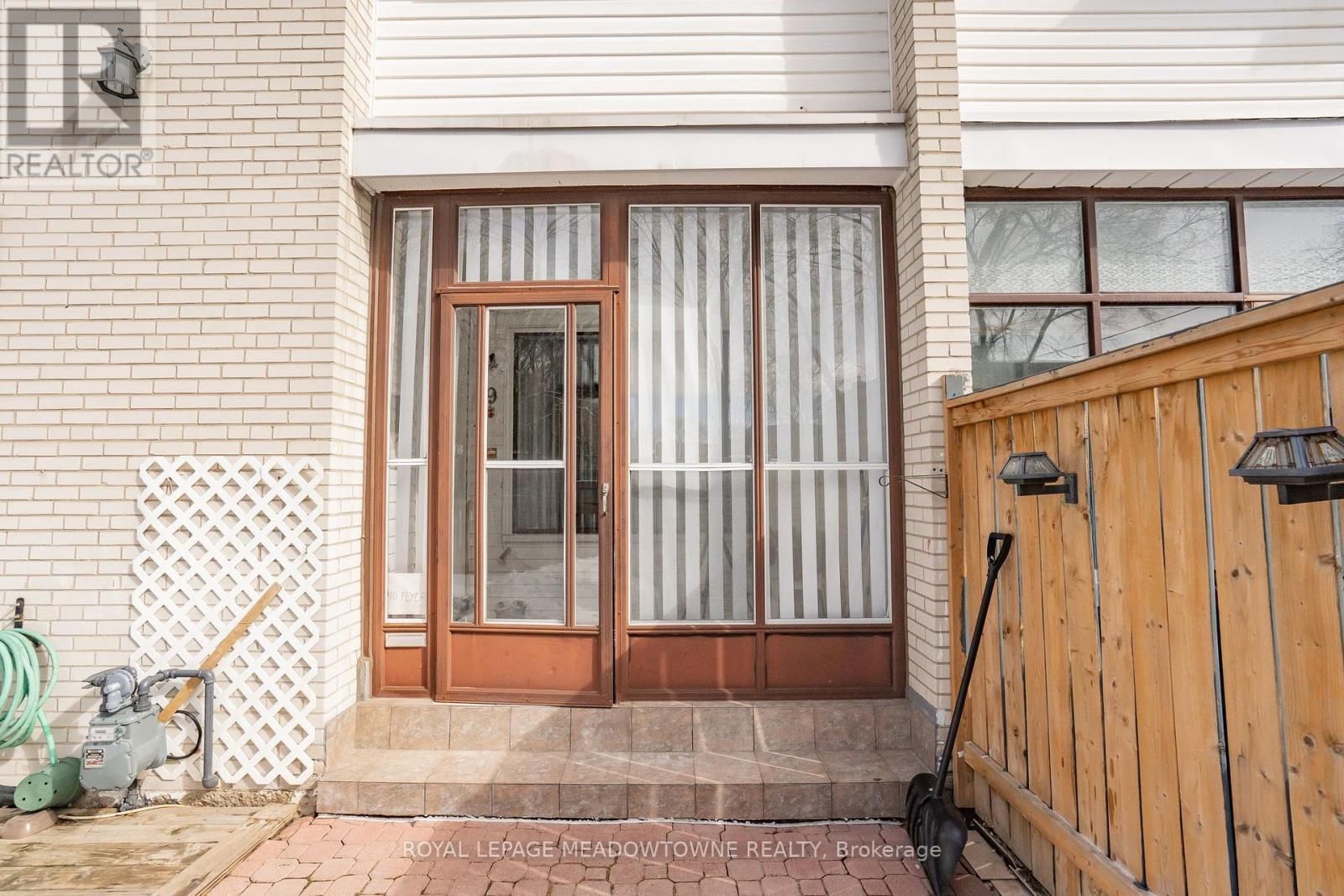 19 - 61 ARDGLEN DRIVE Image 1