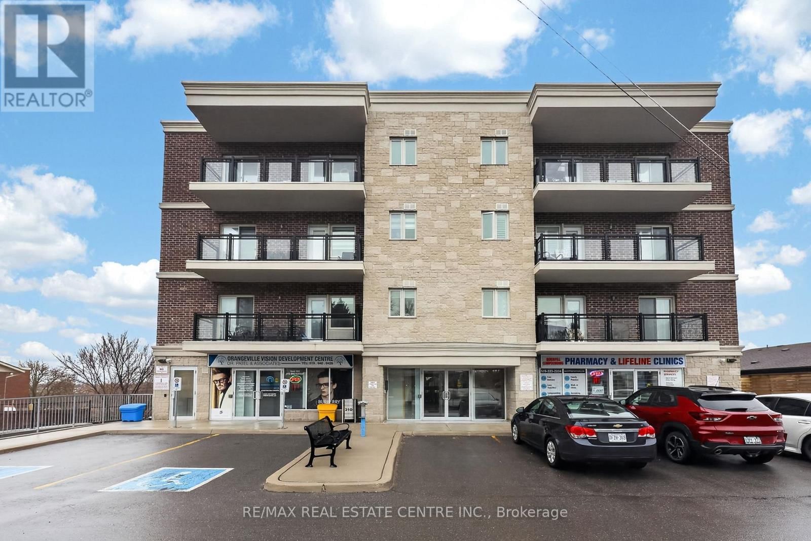 211 - 310 BROADWAY AVENUE Image 29