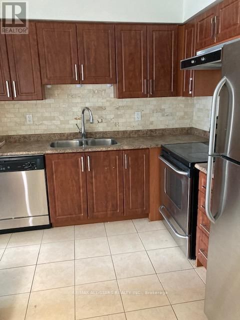 217 - 185 LEGION ROAD NORTH Image 16