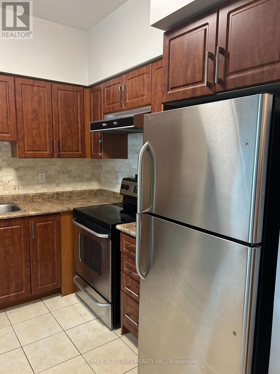 217 - 185 LEGION ROAD NORTH Image 19