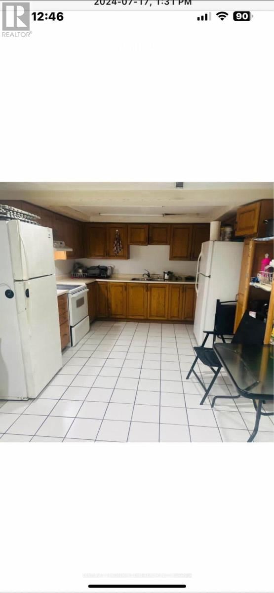 3232 BRANDON GATE DRIVE Image 1