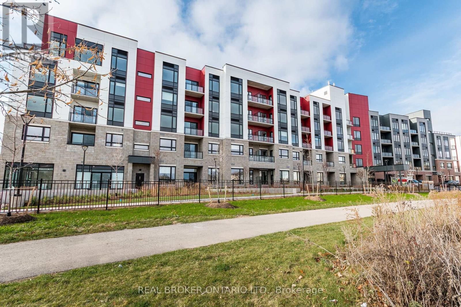 412 - 3265 CARDING MILL TRAIL Image 12