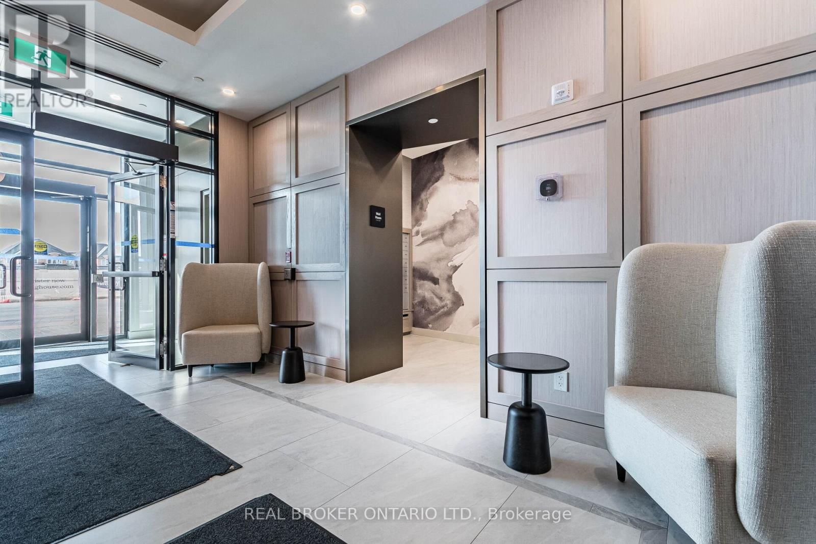 412 - 3265 CARDING MILL TRAIL Image 22