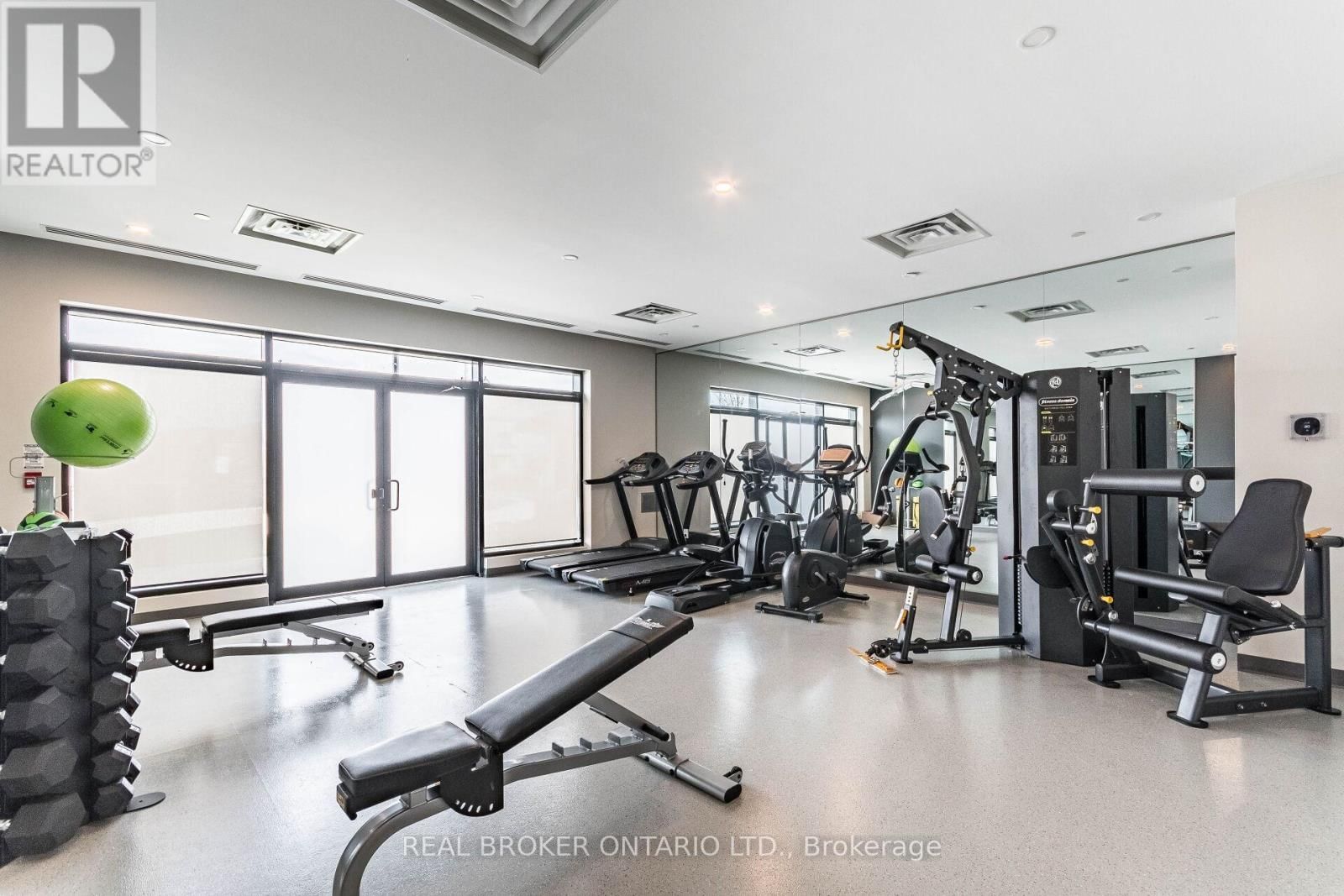 412 - 3265 CARDING MILL TRAIL Image 23