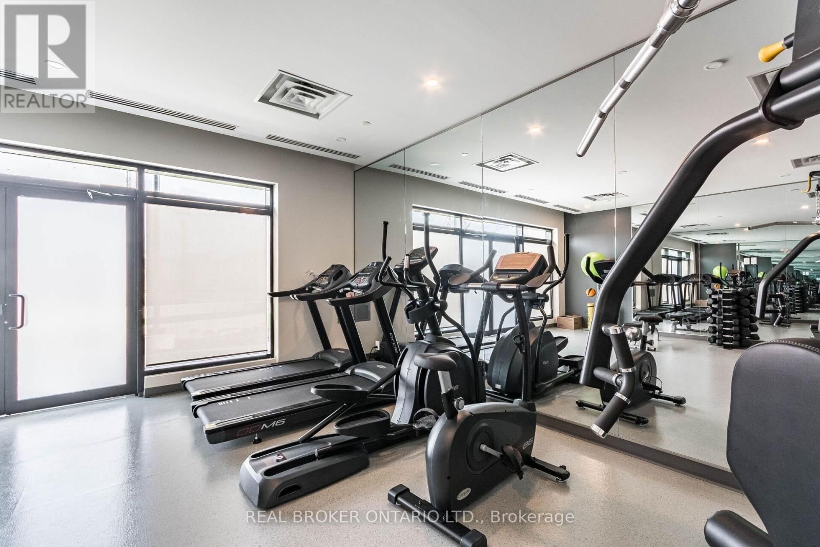 412 - 3265 CARDING MILL TRAIL Image 25