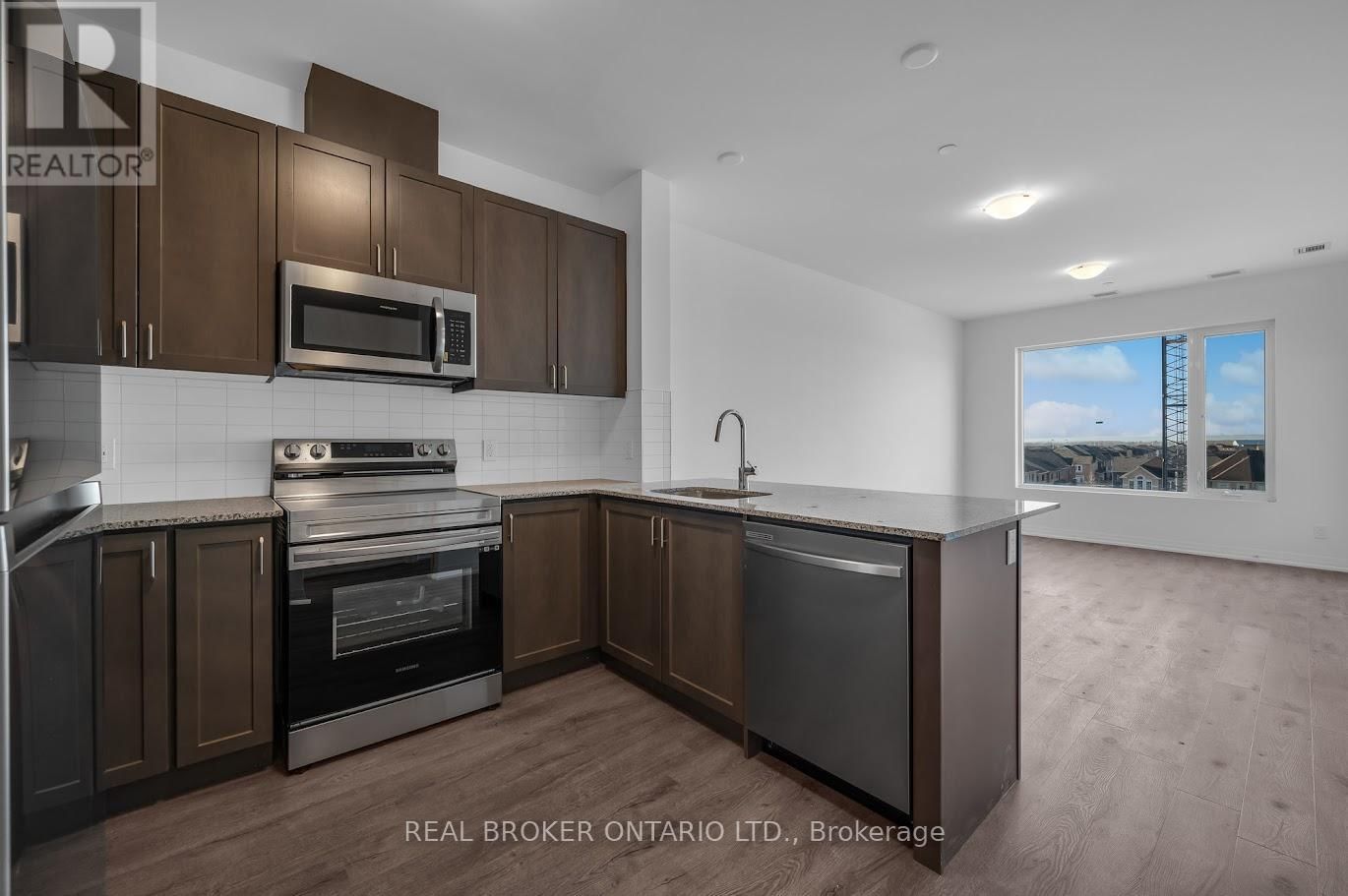 412 - 3265 CARDING MILL TRAIL Image 3