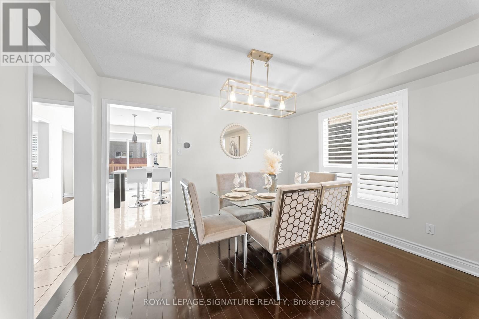 Main/Upper - 16 NEWARK WAY Image 6