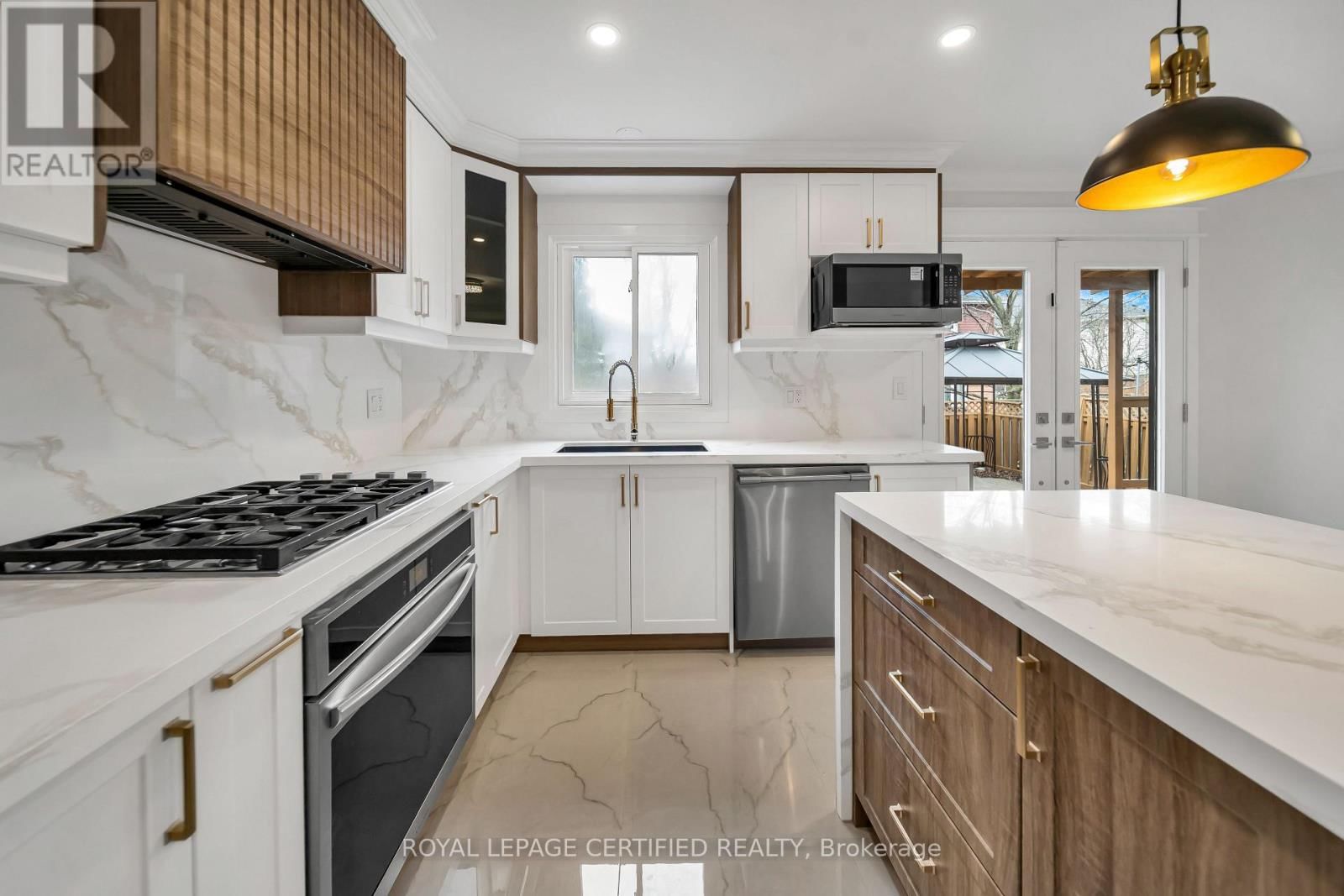 6062 PRAIRIE CIRCLE Image 11