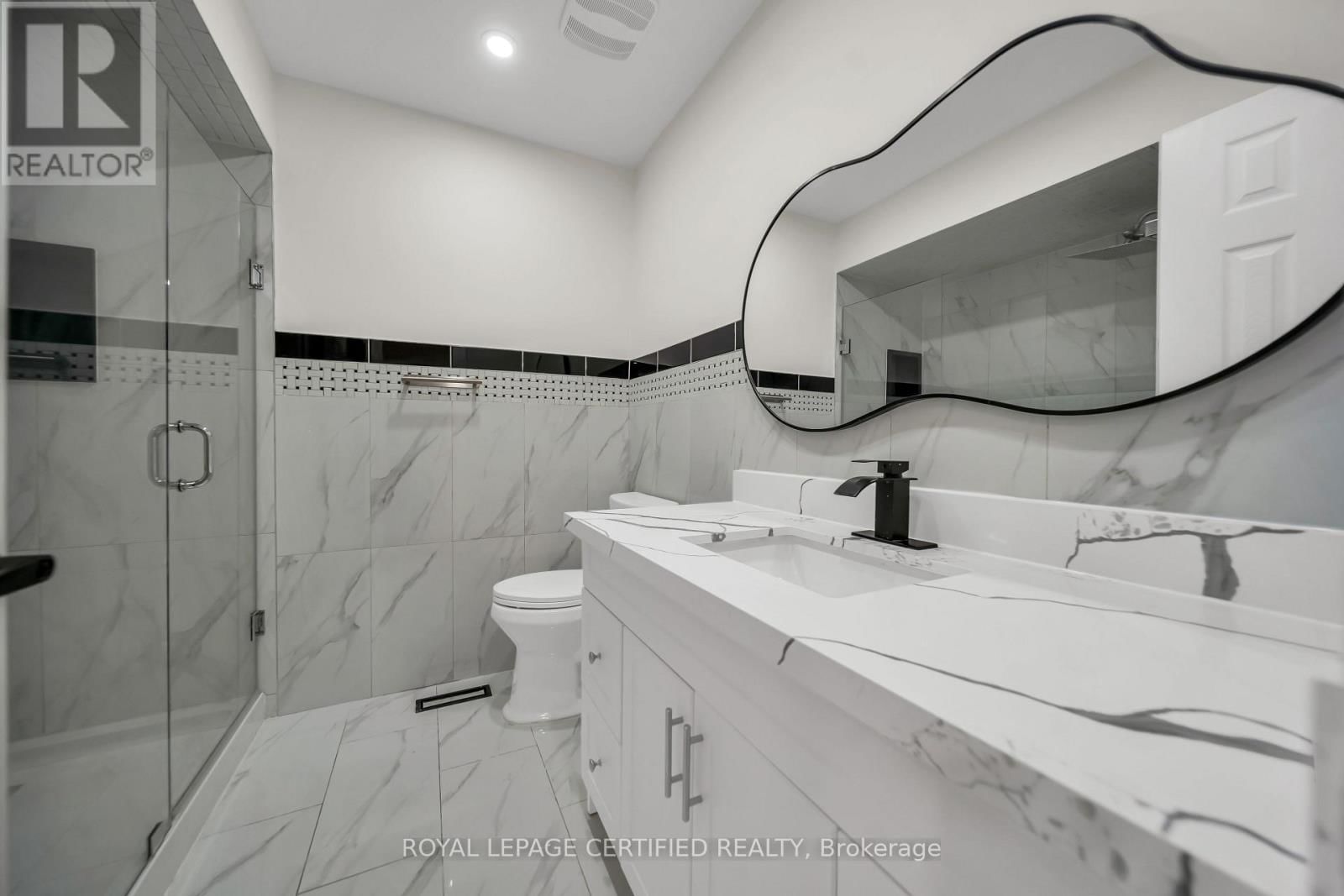 6062 PRAIRIE CIRCLE Image 26