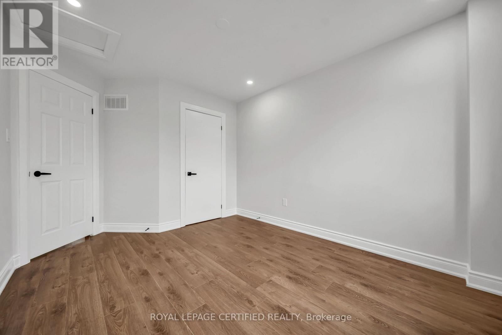 6062 PRAIRIE CIRCLE Image 28