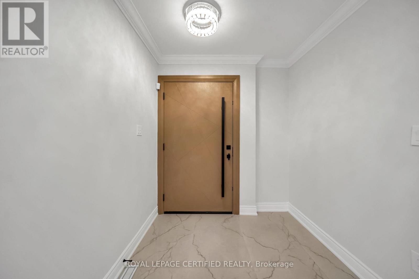 6062 PRAIRIE CIRCLE Image 3