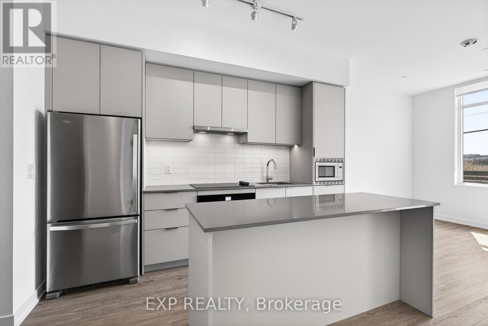 B108 - 3071 TRAFALGAR ROAD Image 12