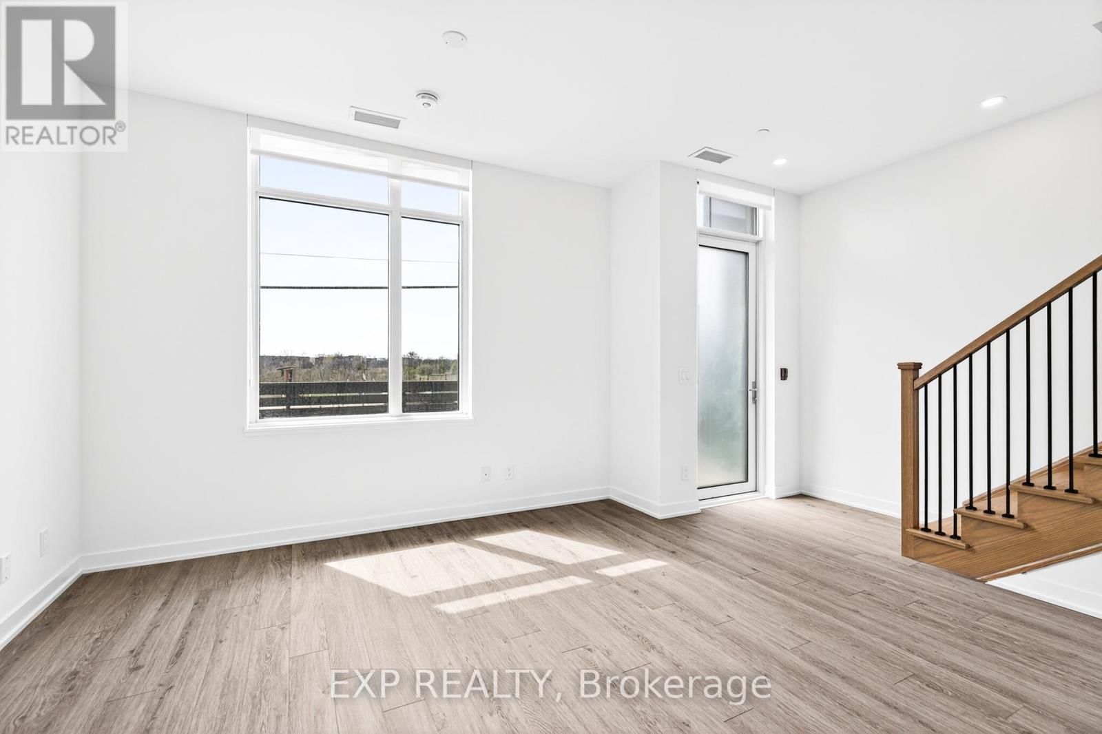 B108 - 3071 TRAFALGAR ROAD Image 25