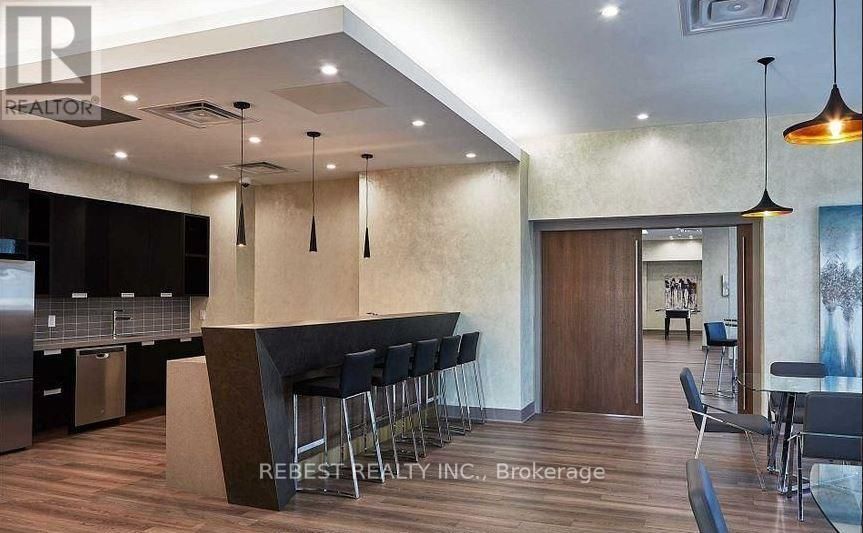 403 - 5025 FOUR SPRINGS AVENUE WEST Image 3