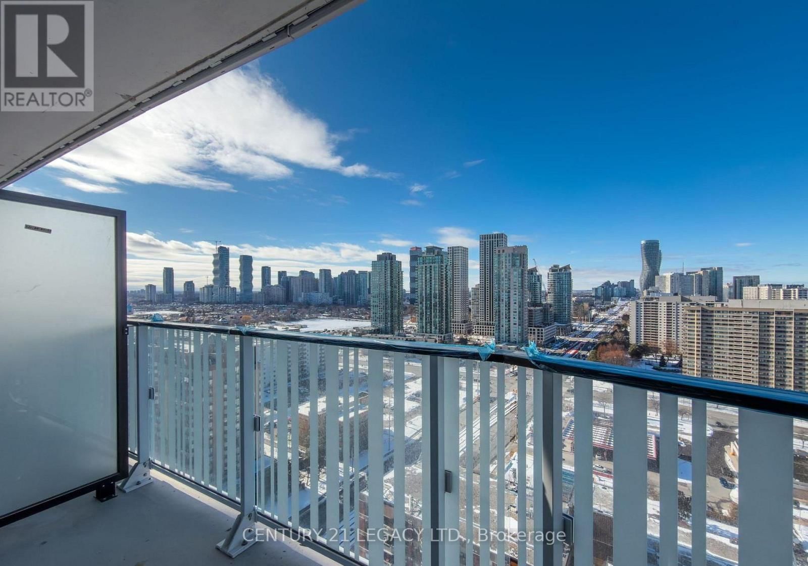 2105 - 1 FAIRVIEW ROAD EAST Image 5