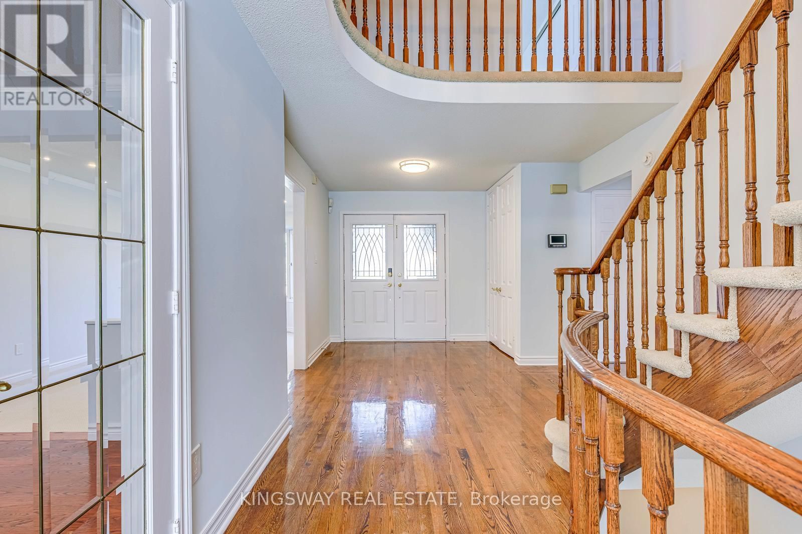 4020 MELFORT CRESCENT Image 4