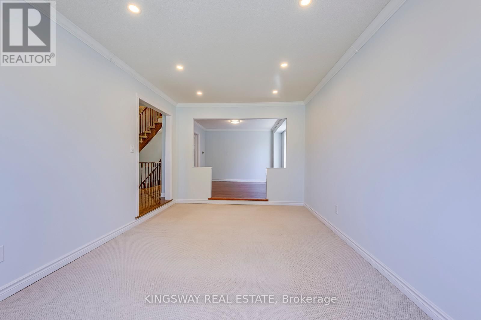 4020 MELFORT CRESCENT Image 6