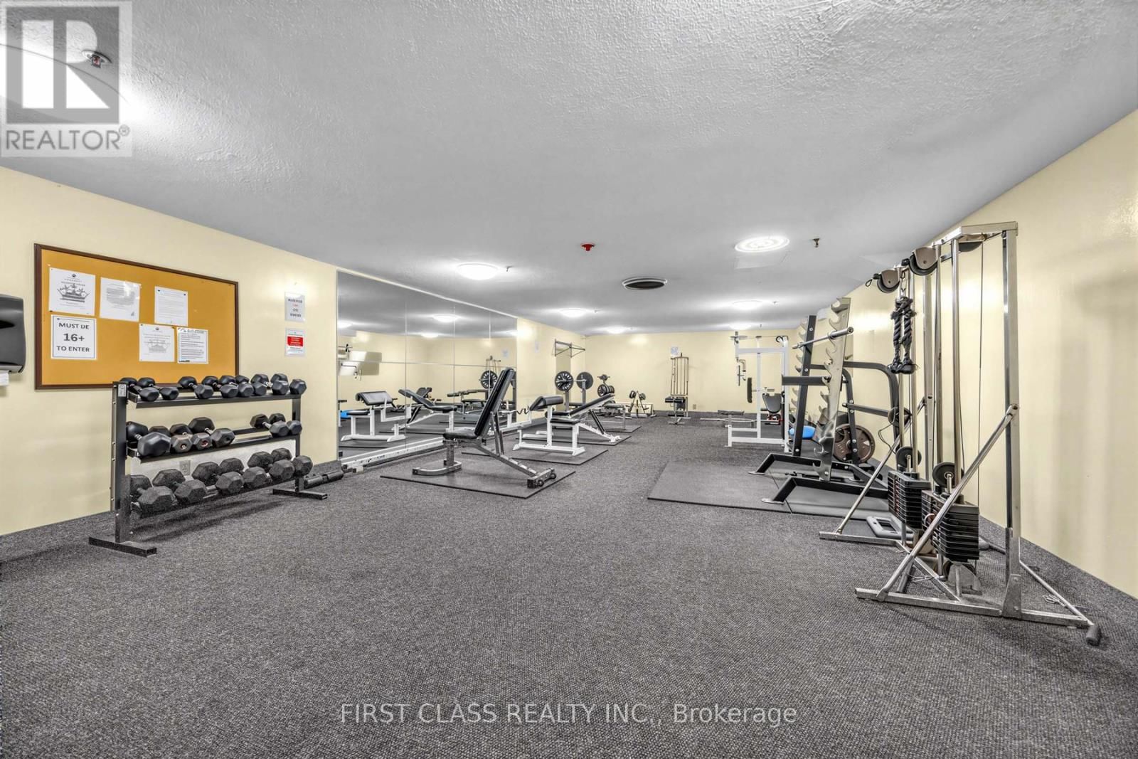 1007 - 362 THE EAST MALL ROAD Image 27