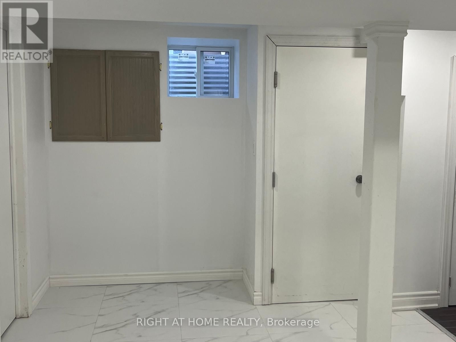 2802 HOLLINGTON CRESCENT Image 6