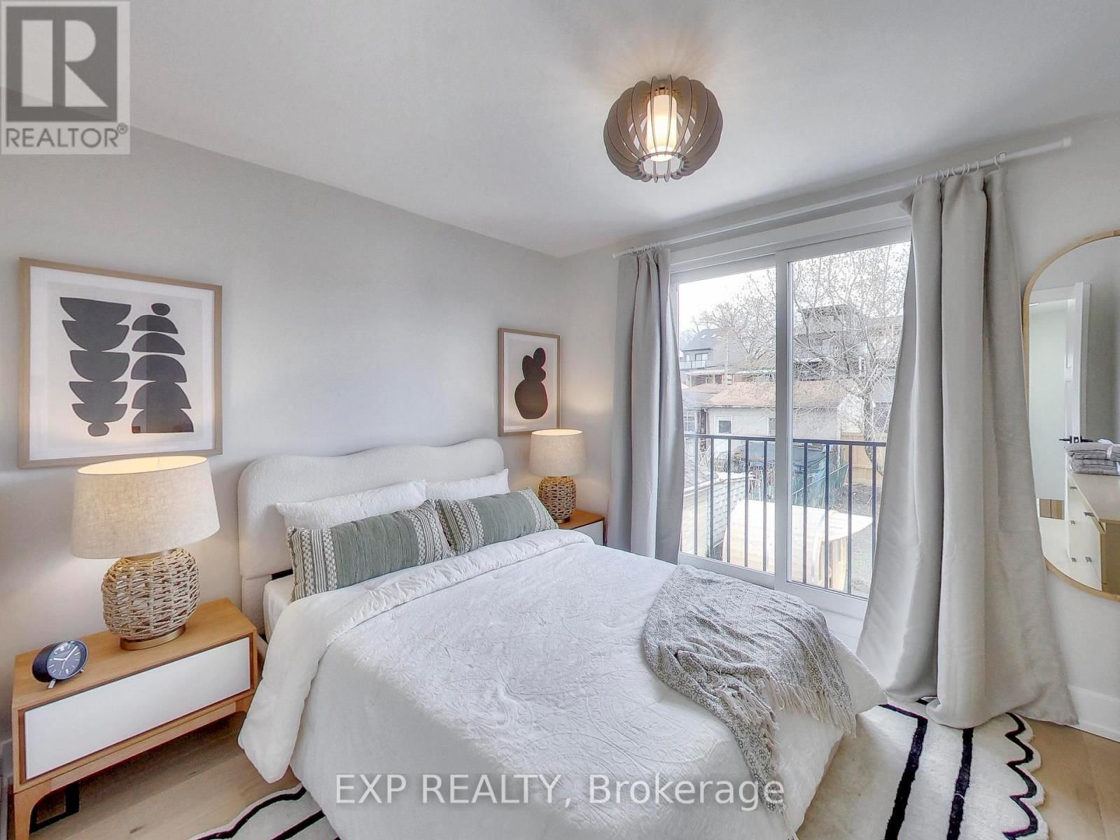 37 GILBERT AVENUE Image 17