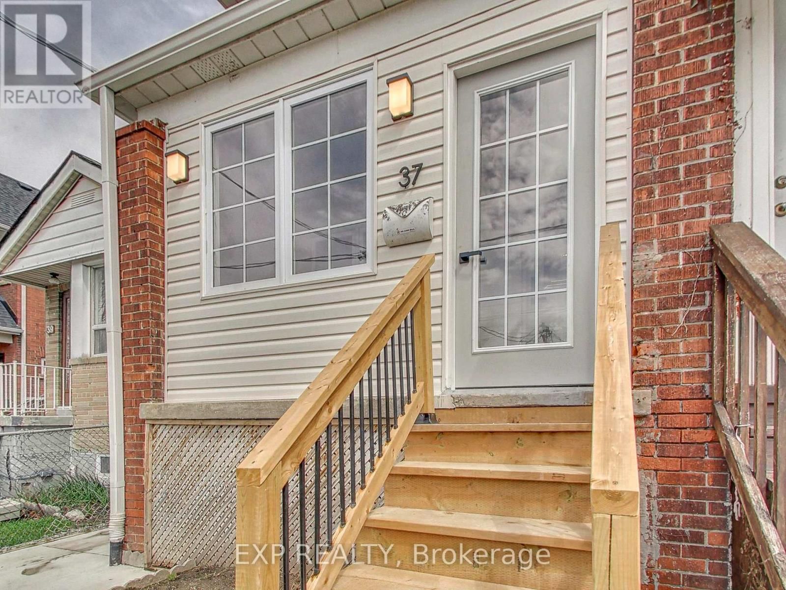 37 GILBERT AVENUE Image 2