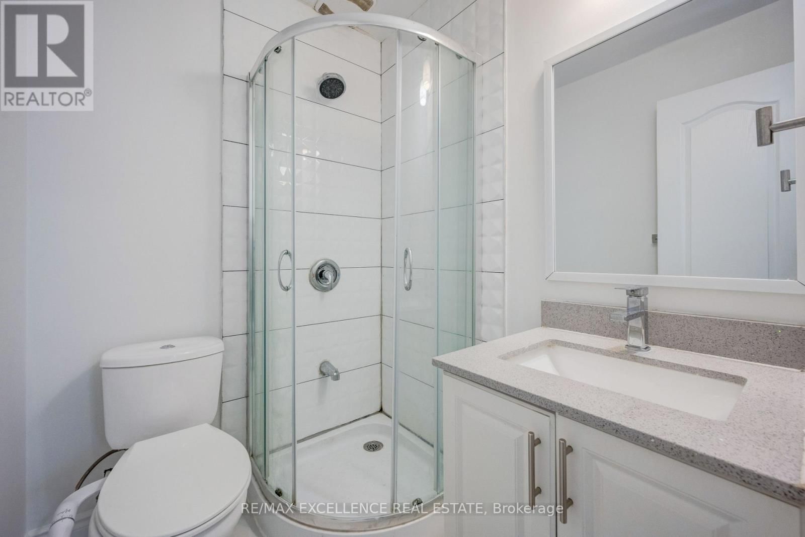 48 TRAVERSTON COURT Image 29