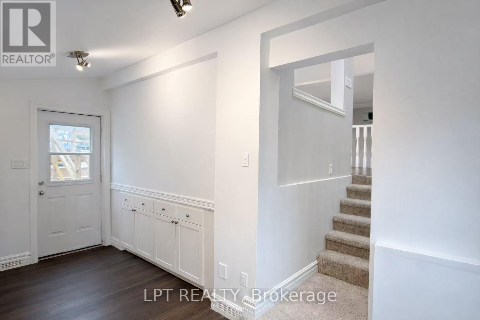 228 PINE COVE ROAD Image 13