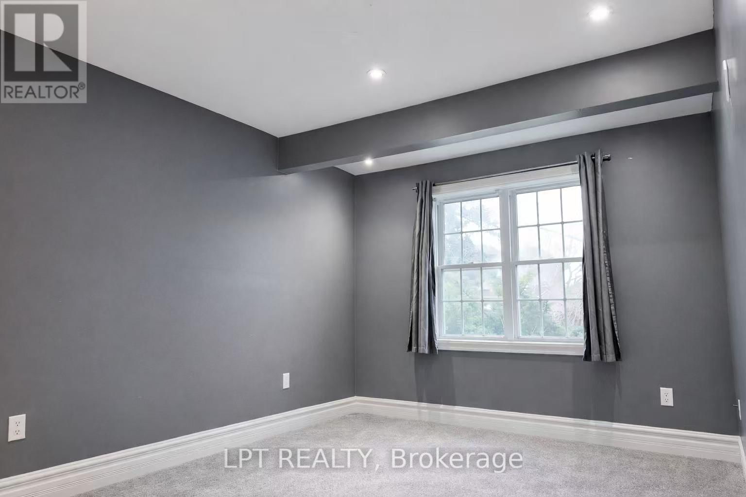 228 PINE COVE ROAD Image 5