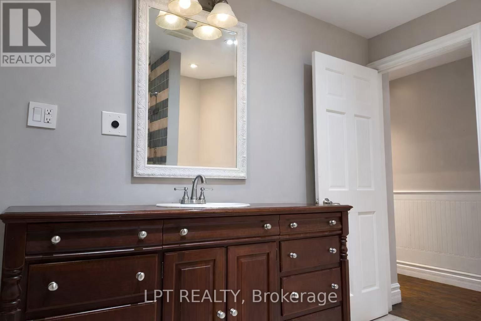 228 PINE COVE ROAD Image 7