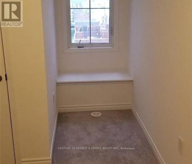 281 MURLOCK HEIGHTS Image 22