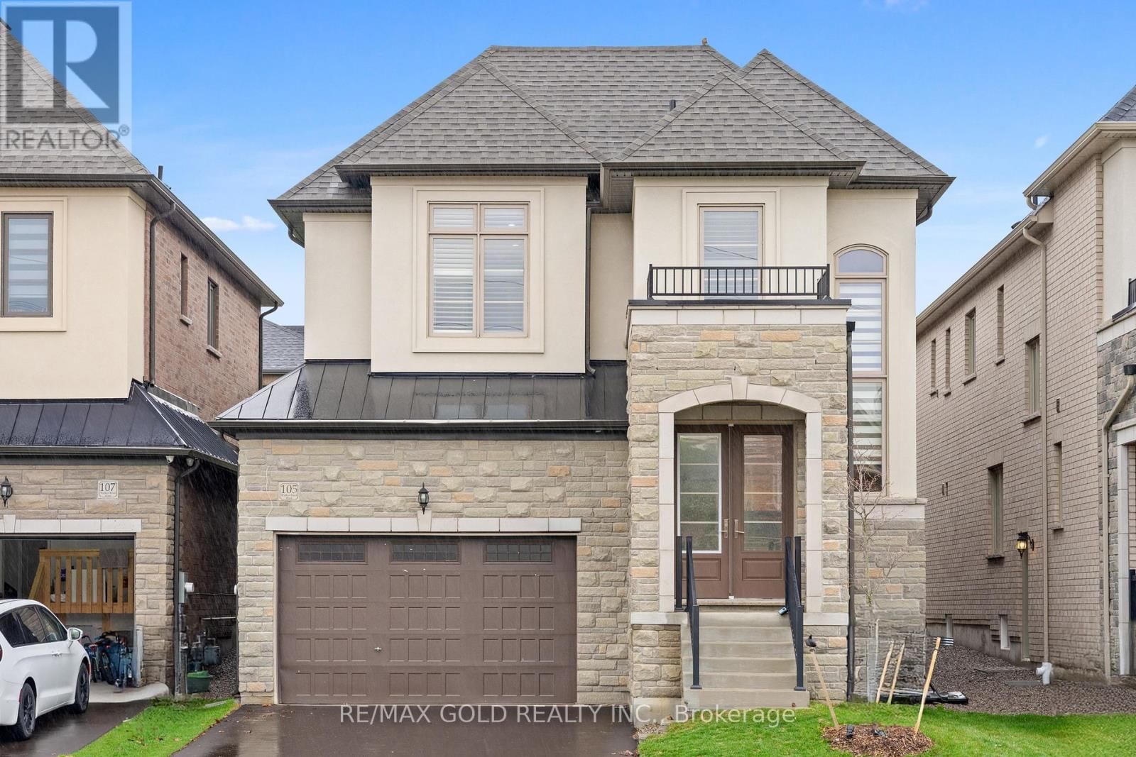 105 WALKER ROAD WEST Image 1