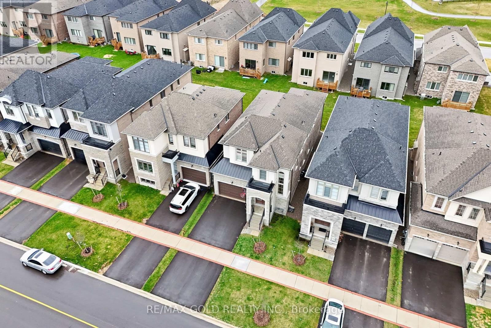 105 WALKER ROAD WEST Image 3